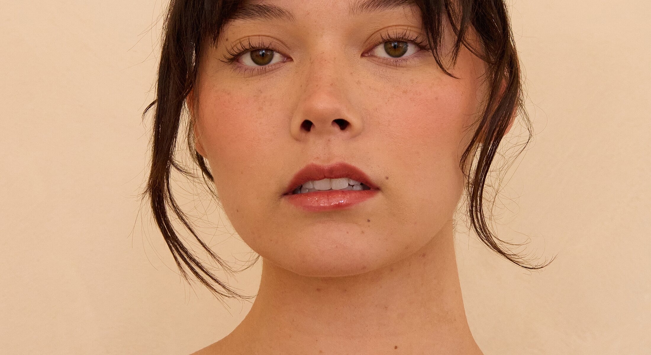 Portrait of a woman with natural makeup.