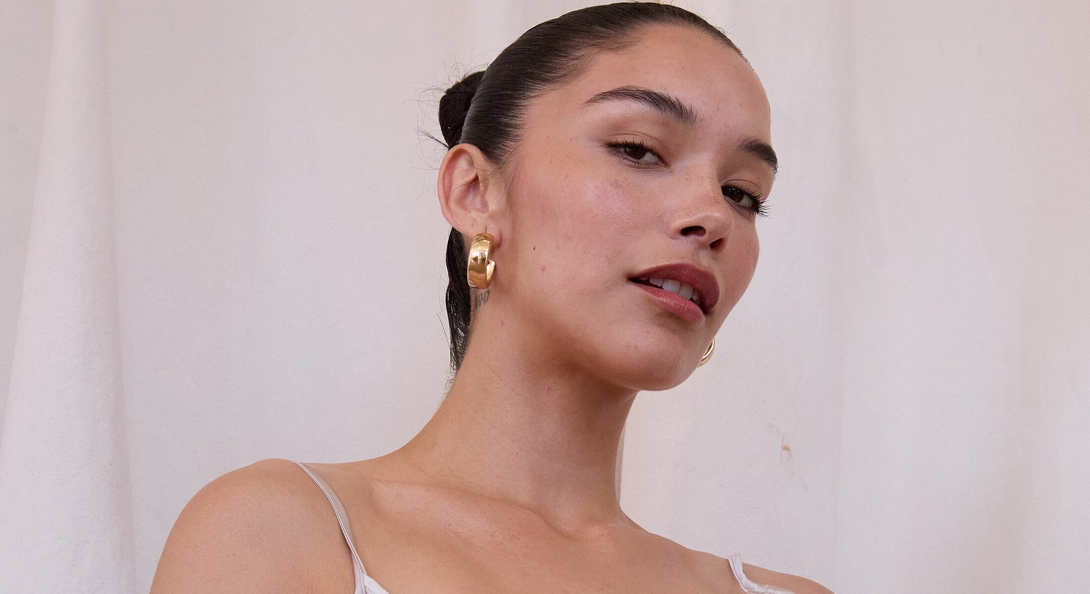 Balancing PDGF, Sculptra, and Laser Treatments for a Natural Reset
